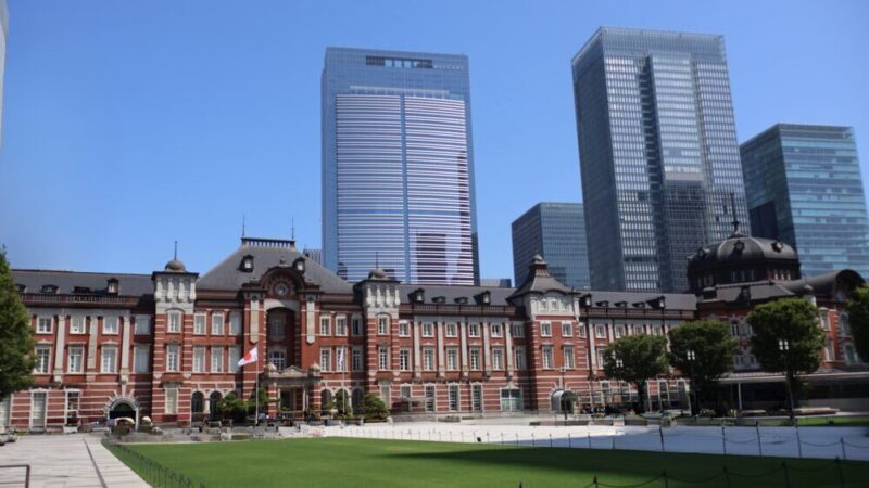 Exterior de la estación de Tokio